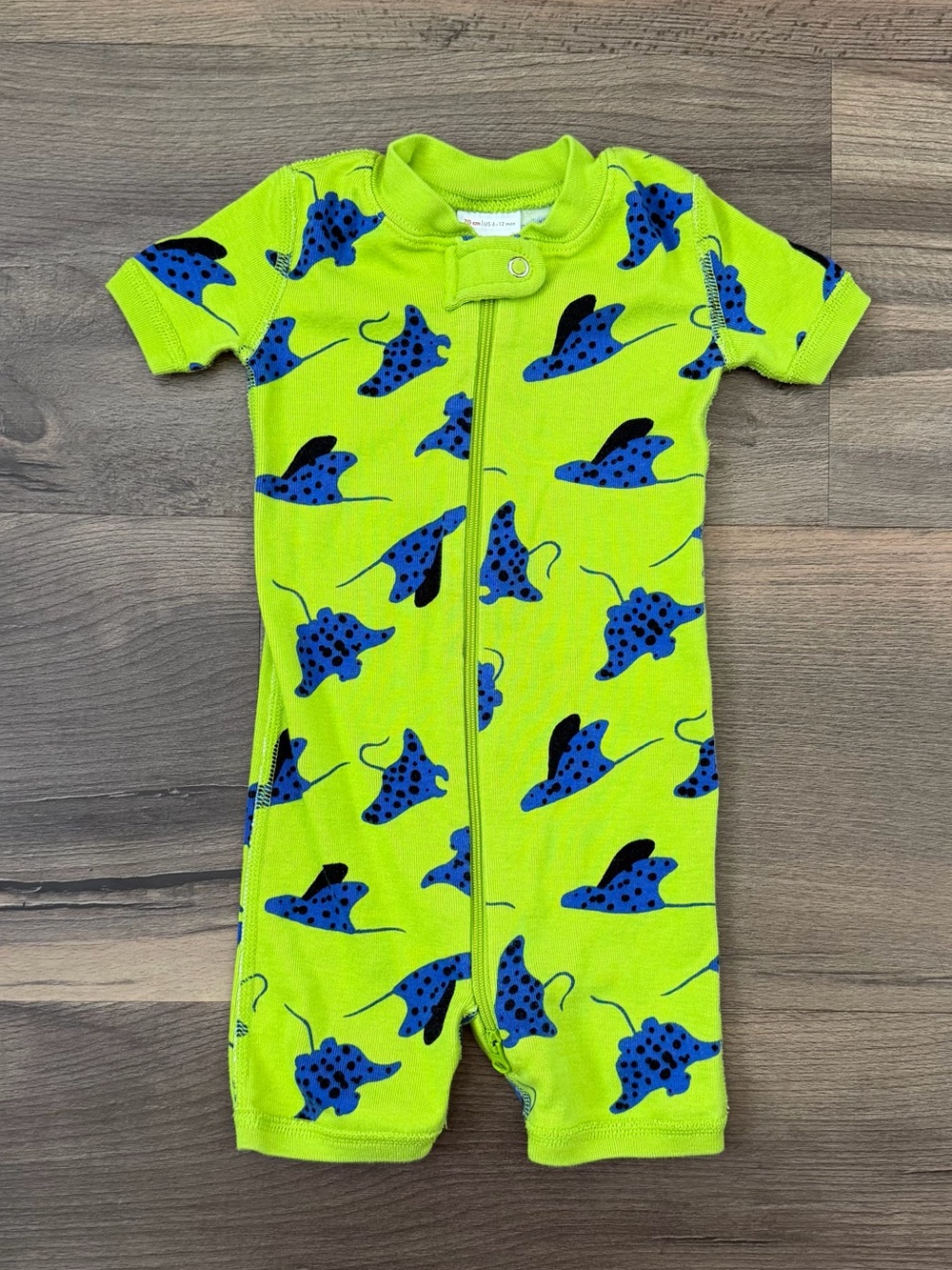 Hanna Andersson Baby Print 2-Way Zip Shortie Sleeper - Summer Stingrays - 6-12m